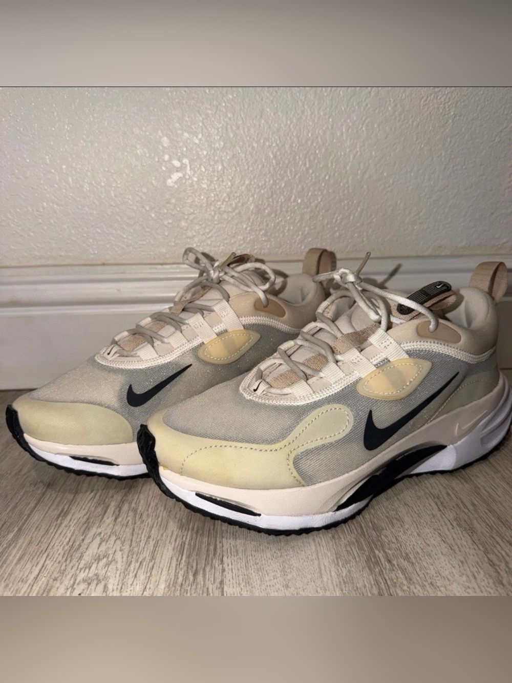 Women Nike running shoes